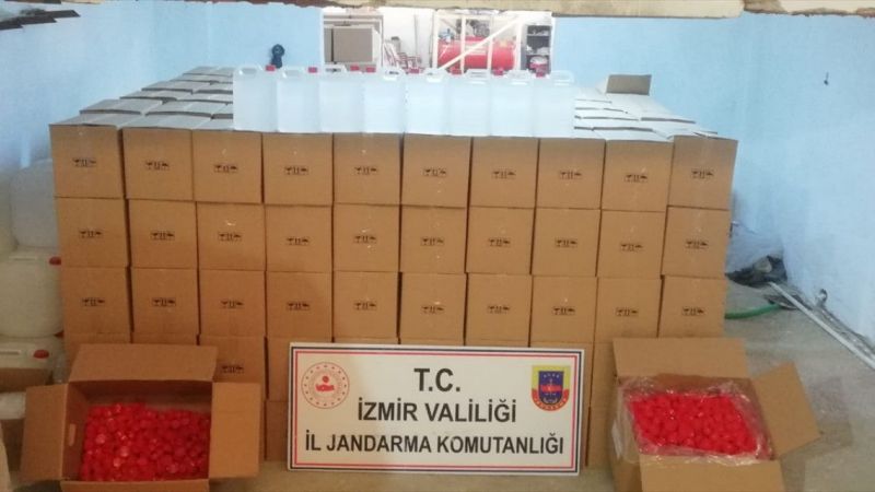İzmir'de 11 bin litre etil alkol ele geçirildi 4