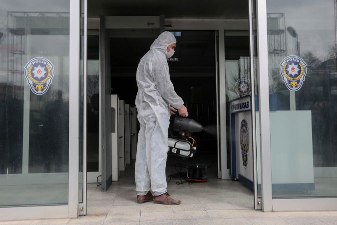 Yenimahalle Belediyesi, dezenfekte işlemlerine hız verdi - Ankara 1