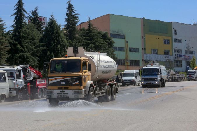 Yenimahalle Belediyesi, dezenfekte işlemlerine hız verdi - Ankara 2