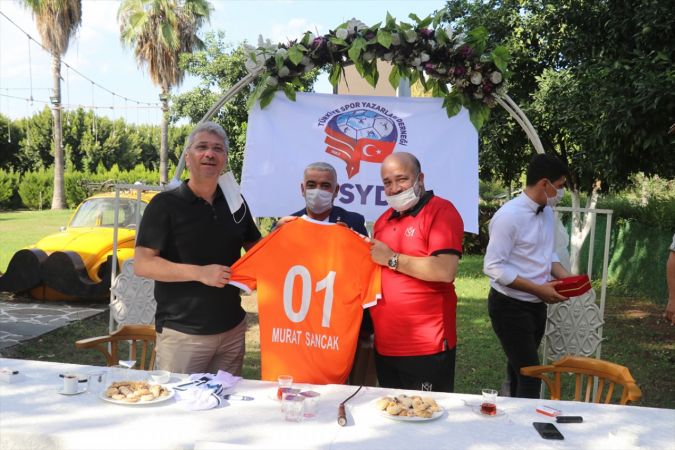 Adana'da derbi öncesi kulüp başkanları bir araya geldi 1