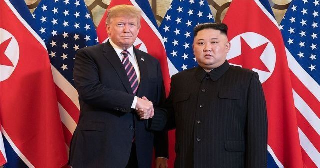 Kuzey Kore lideri Kim Jong-un, Trump'a geçmiş olsun mesajı gönderdi 1
