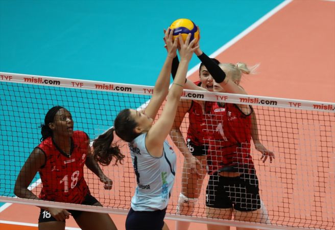 İlbank - Sarıyer Belediyespor: 3 - 1 2