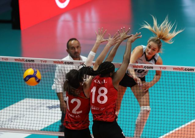 İlbank - Sarıyer Belediyespor: 3 - 1 7