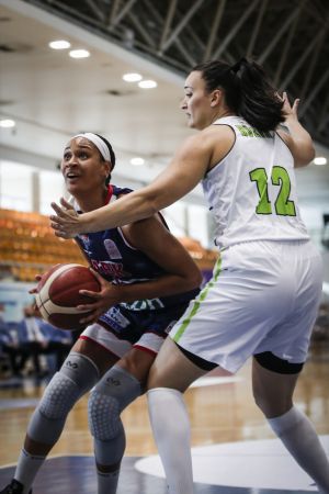 Nesibe Aydın - Büyükşehir Belediyesi Adana Basketbol: 79-60 7