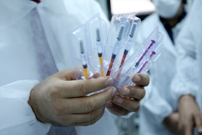 Bakan Koca müjdeyi verdi! Yerli Kovid-19 aşısında insan üzerinde deneme aşamasına geçildi 77