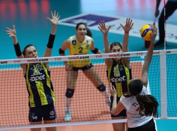 Karayolları - Fenerbahçe Opet: 0 - 3 6