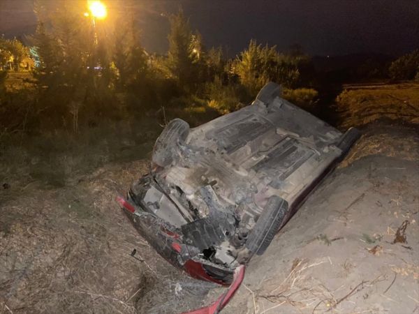 Muğla'da korkunç kaza: 2 yaralı 4
