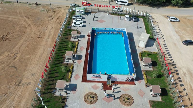 Mamak'a havuz kuruldu, çocuklar bayram etti - Ankara 3