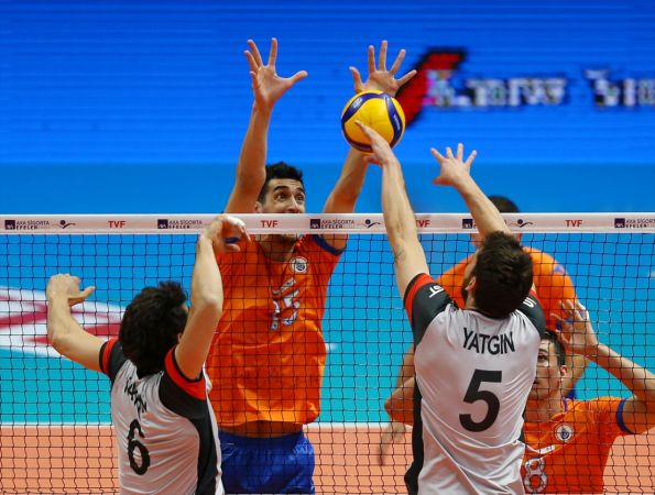 Spor Toto-İstanbul Büyükşehir Belediyespor maç sonucu: 3-0 2