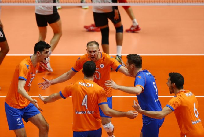 Spor Toto-İstanbul Büyükşehir Belediyespor maç sonucu: 3-0 10