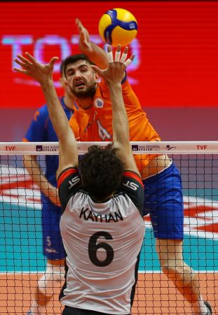 Spor Toto-İstanbul Büyükşehir Belediyespor maç sonucu: 3-0 17