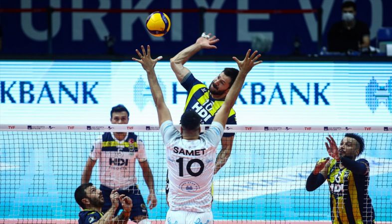 Halkbank - Fenerbahçe HDI Sigorta 22