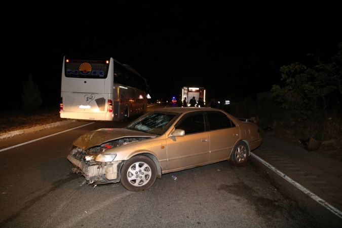 Manisa'da korkunç kaza: 7 kişi yaralandı, 15 koyun telef oldu 3