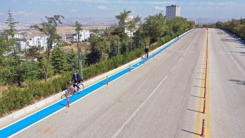 Ankara'daki üniversite kampüslerine bisiklet yolu müjdesi 13