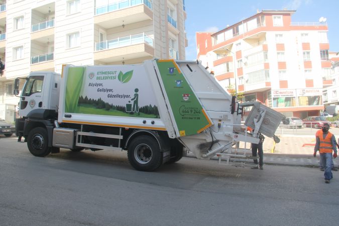 Ankara Etimesgut'ta 430 personel 24 saat temizlik için iş başında 1