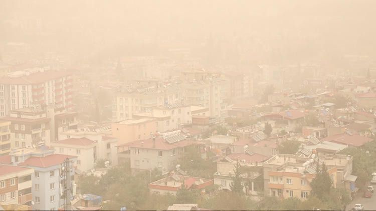 Ankara'da Çöl Tozları Etkili olmuştu! Uzmanlar uyarıyor Çöl tozu, çamurlu yağmura yol açabilir 1