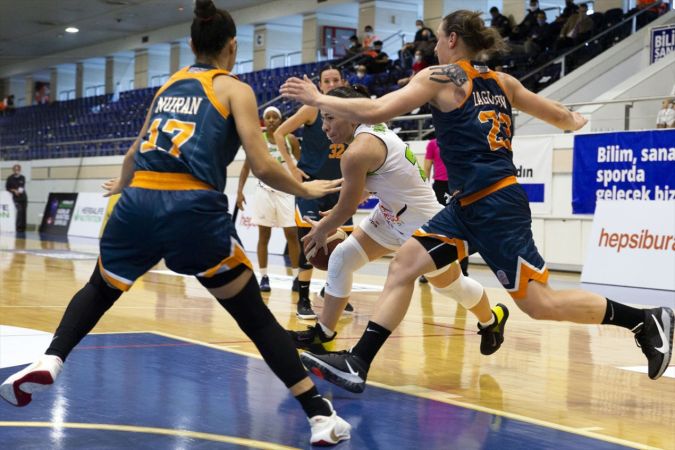 Nesibe Aydın - ÇBK Mersin Yenişehir Belediyesi: 69 - 58 2