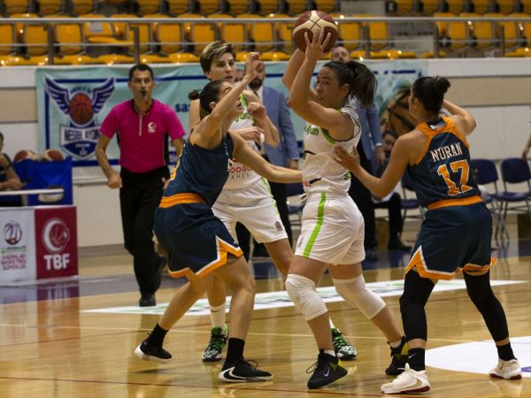 Nesibe Aydın - ÇBK Mersin Yenişehir Belediyesi: 69 - 58 3