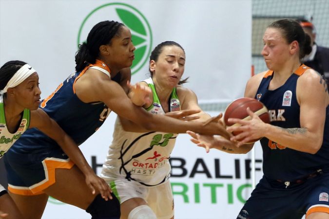 Nesibe Aydın - ÇBK Mersin Yenişehir Belediyesi: 69 - 58 4