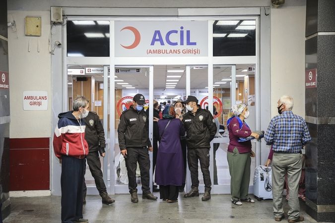 Ankara Dışkapı Hastanesi'nde korkutan yangın! Hastalar Tahliye Edildi... 11