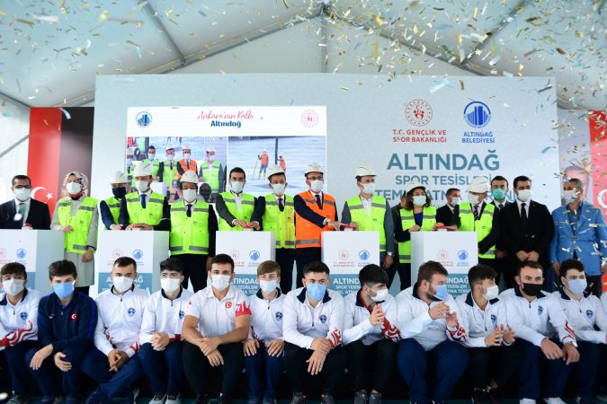 Ankara Altındağ’da inşa edilecek 9 spor tesisinin temelleri coşku dolu bir törenle atıldı 2