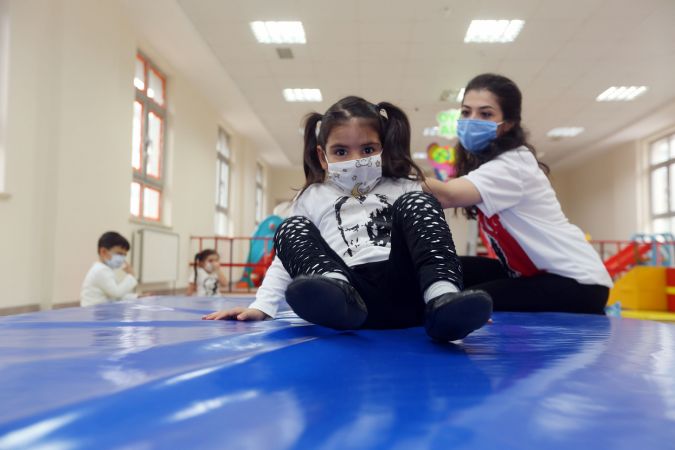 Ankara Yenimahalle kreşlerinde cimnastik heyecanı 6