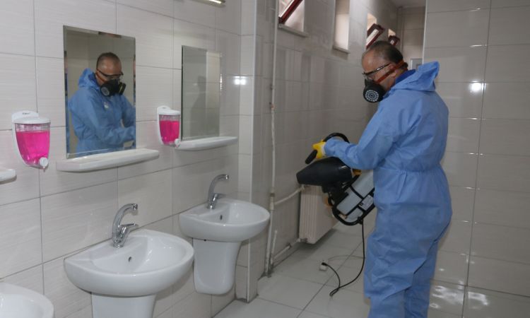 Ankara Çankaya Belediyesi 243 okulda dezenfeksiyon işlemi yapıyor 3
