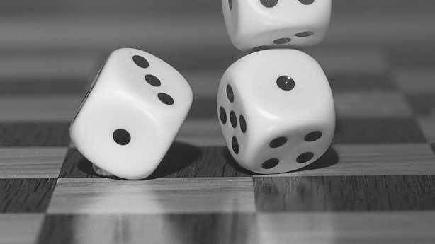 Tavladaki Zarların İsimleri Nedir? Düşeş Atmak Ne Anlama Gelir? İşte Zarların Farsça Karşılıkları... 3