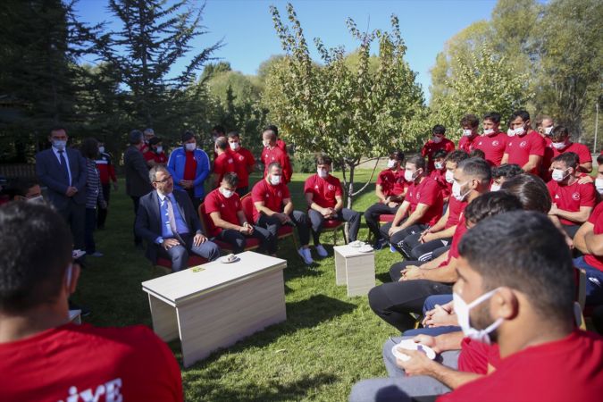 Gençlik ve Spor Bakanı Mehmet Muharrem Kasapoğlu Ankara Elmadağ'da 10