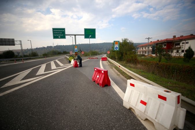 Anadolu Otoyolu Bolu Dağı Tüneli Ankara yönü trafiğe kapatıldı 4