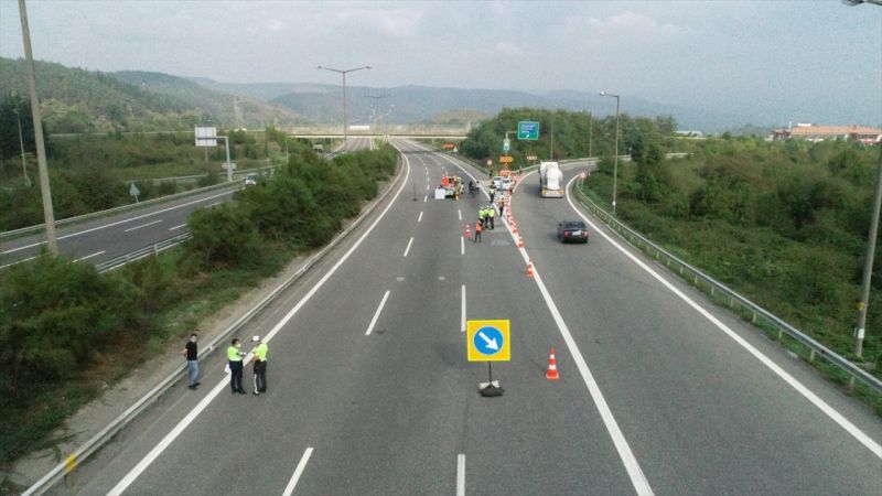 Anadolu Otoyolu Bolu Dağı Tüneli Ankara yönü trafiğe kapatıldı 10