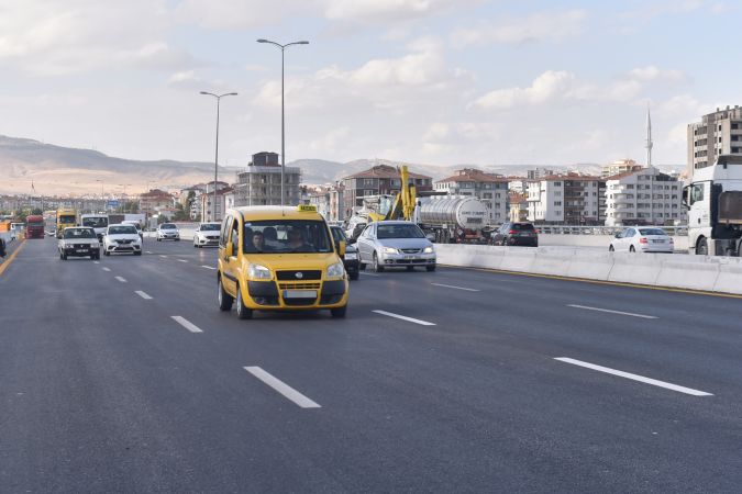 Ankara'ya bu yollar çok yakıştı: Sincan OSB-Yenikent Sanayi Sitesi arası trafiğe açıldı 17