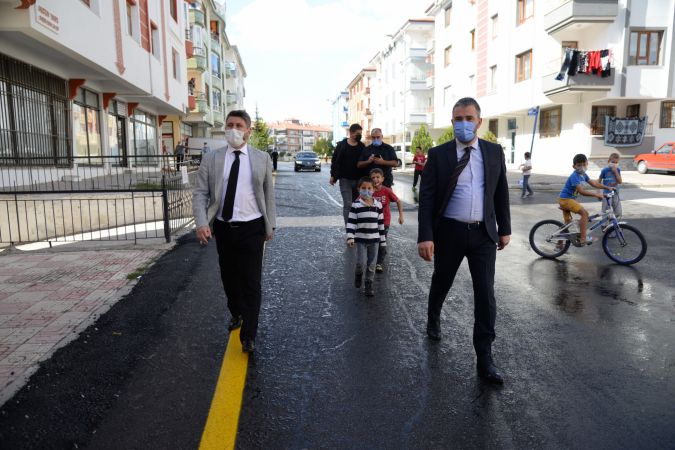 Ankara Pursaklar’da Sokaklar Birer Birer Asfaltlanıyor 8