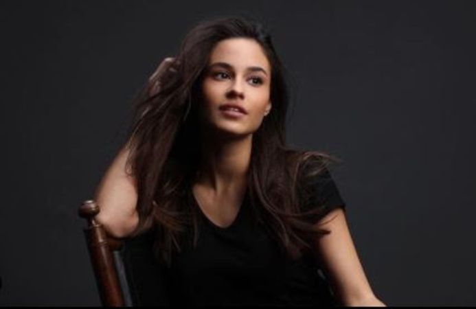 Şeref Sözü Dizisi Hangi Kanalda, Hangi Günler Yayınlanıyor? Saat Kaçta Başlıyor? 5