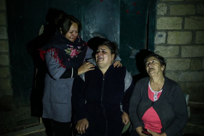 Ermenistan Gence'de sivilleri uykuda füzeyle vurdu: 12 ölü 1
