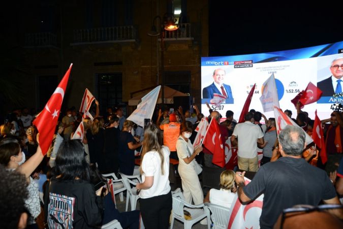 SON DAKİKA: Kuzey Kıbrıs'ın yeni Cumhurbaşkanı Ersin Tatar 8