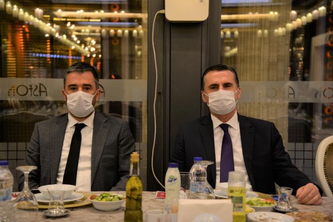 Ankara Pursaklar Belediye Başkanı Çetin'den Muhtarlar Onuruna Yemek 3