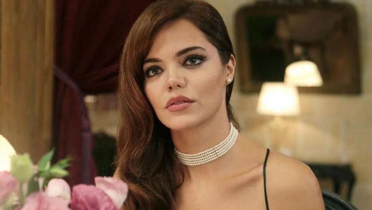 Bir Zamanlar Çukurova Dizisinin En Güzel Oyuncusunun Estetiksiz Halini Görenler Gözlerine İnanamıyor! "Bu Neymiş Böyle..." 3