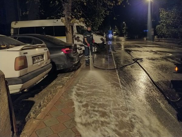 Ankara Keçiören’in tüm sokakları haftada bir kez yıkanıyor 5
