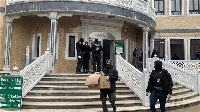 Diyanet İşleri Başkanı Erbaş'tan Berlin'deki camiye yapılan polis baskınına kınama - Ankara 3
