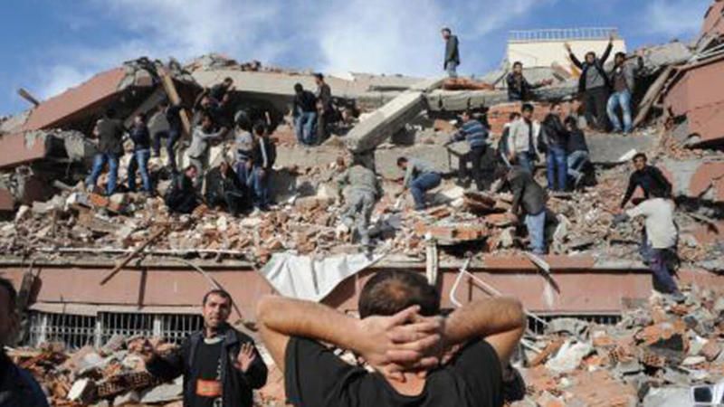 Van depreminin 9. yılı! 604 kişi hayatını kaybetmişti... 5