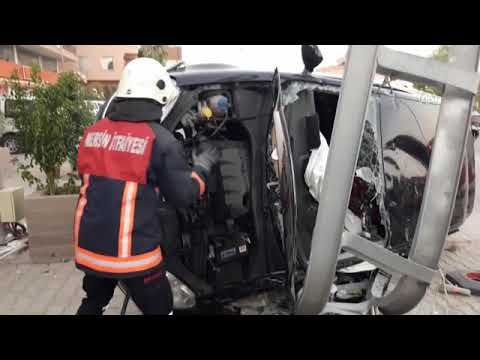 Mersin'de korkunç kaza: 1 ağır yaralı 7