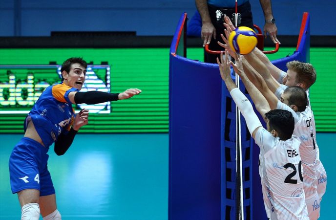 Halkbank - İnegöl Belediyespor: 3 - 1 3