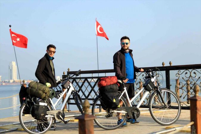 Atatürk'e saygı için Samsun'dan Ankara'ya 500 kilometre pedal çevirecekler 4