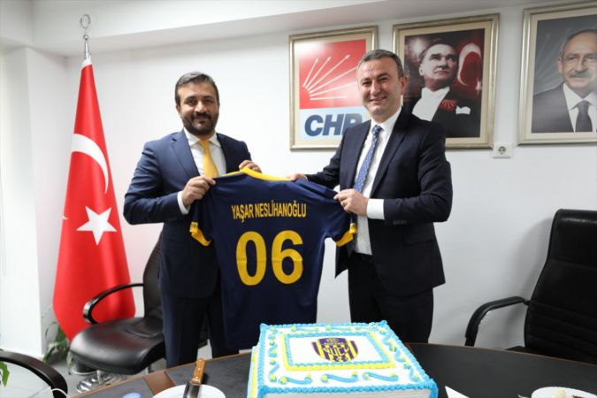 MKE Ankaragücü'nden Ankara Büyükşehir Belediyesi'ndeki siyasi partilerin grup başkan vekillerine ziyaret 5