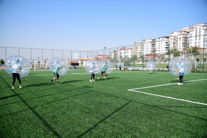 Ankara'da Mamaklı gençler Balon Futbolu ile tanıştı 5