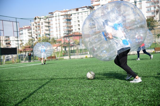 Ankara'da Mamaklı gençler Balon Futbolu ile tanıştı 8