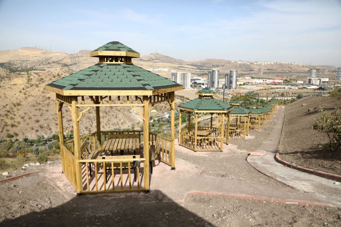 Ankara Keçiören Belediyesi Kartaltepe’nin piknikçi kapasitesini artırdı 1