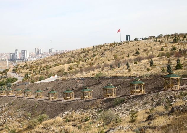 Ankara Keçiören Belediyesi Kartaltepe’nin piknikçi kapasitesini artırdı 6