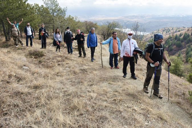 Ankara Kulübü Seymenleri, Eymir Gölü'nde çevre temizliği yaptı 4